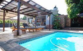 St Lucia Livingston Lodge